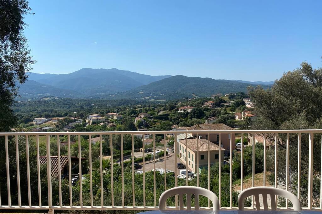 BastelicacciaJoli F3 De 60M2 Avec Balconアパートメント エクステリア 写真
