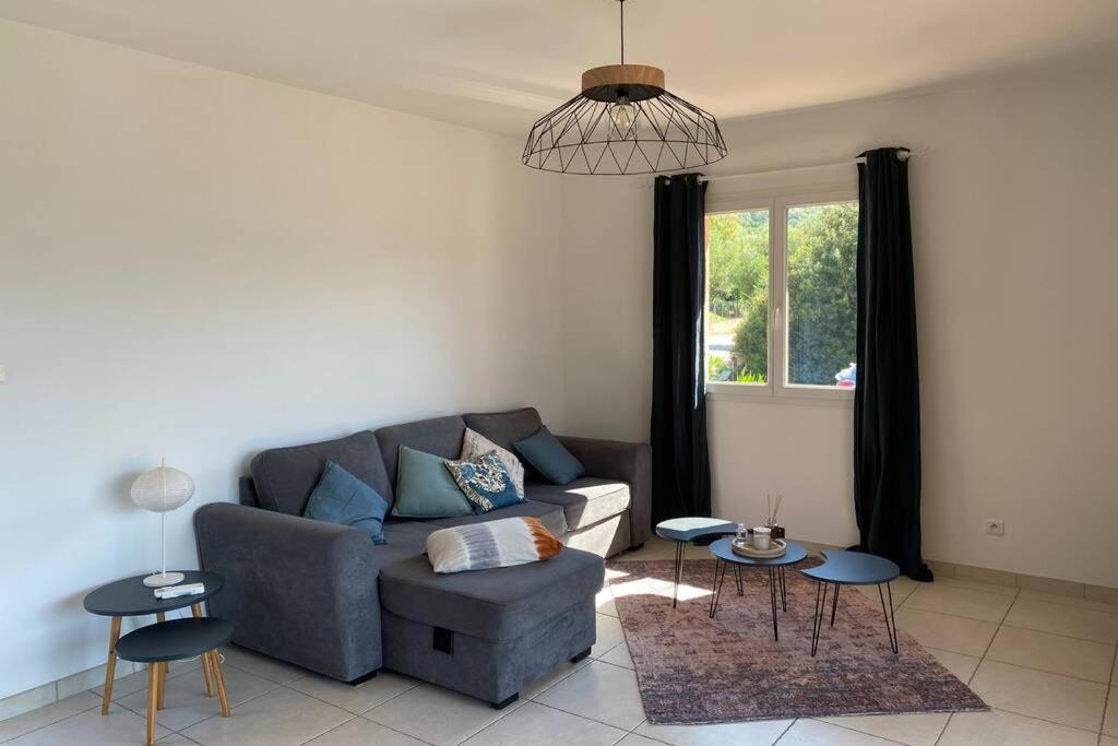 BastelicacciaJoli F3 De 60M2 Avec Balconアパートメント エクステリア 写真
